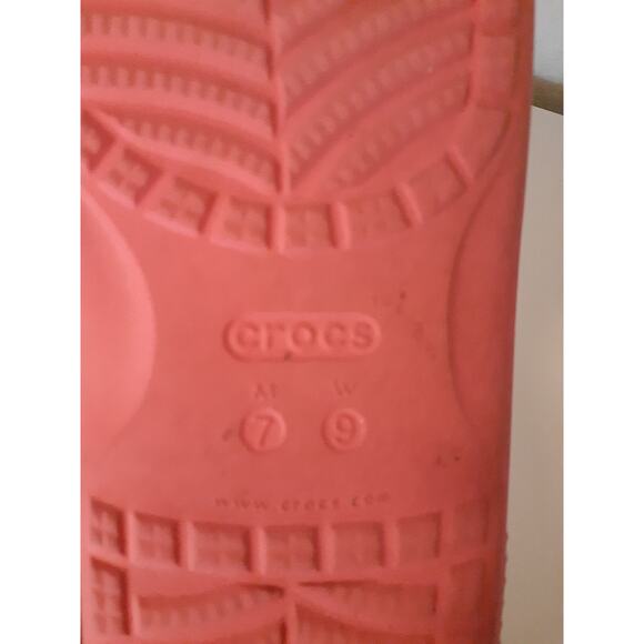 CROCS Iconic Ladies Pink Two Strap Comfort Slides Sandals Jibbitz size 9 EUC - Picture 6 of 6